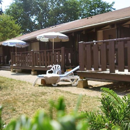 فندق Vvf Dordogne Lot Gluges المظهر الخارجي الصورة